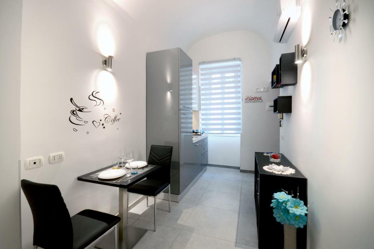 Alexandra Exclusive Apartment Neapel Exterior foto