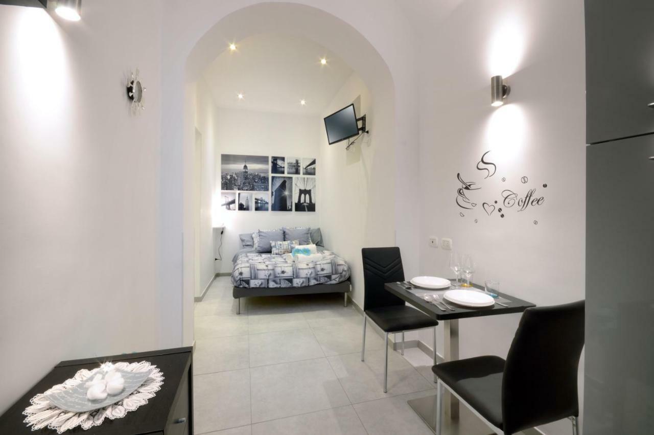 Alexandra Exclusive Apartment Neapel Exterior foto